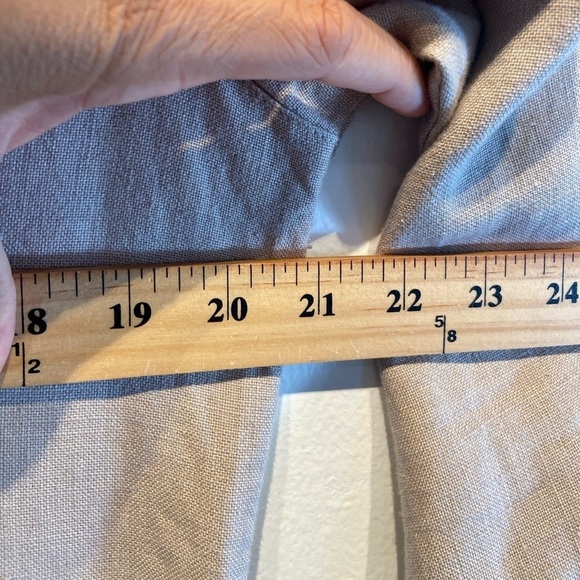 Chico’s Linen Shirt Jacket Size 1 US M 8-10 Beige Tribal Artsy Long Sleeves - Picture 7 of 9